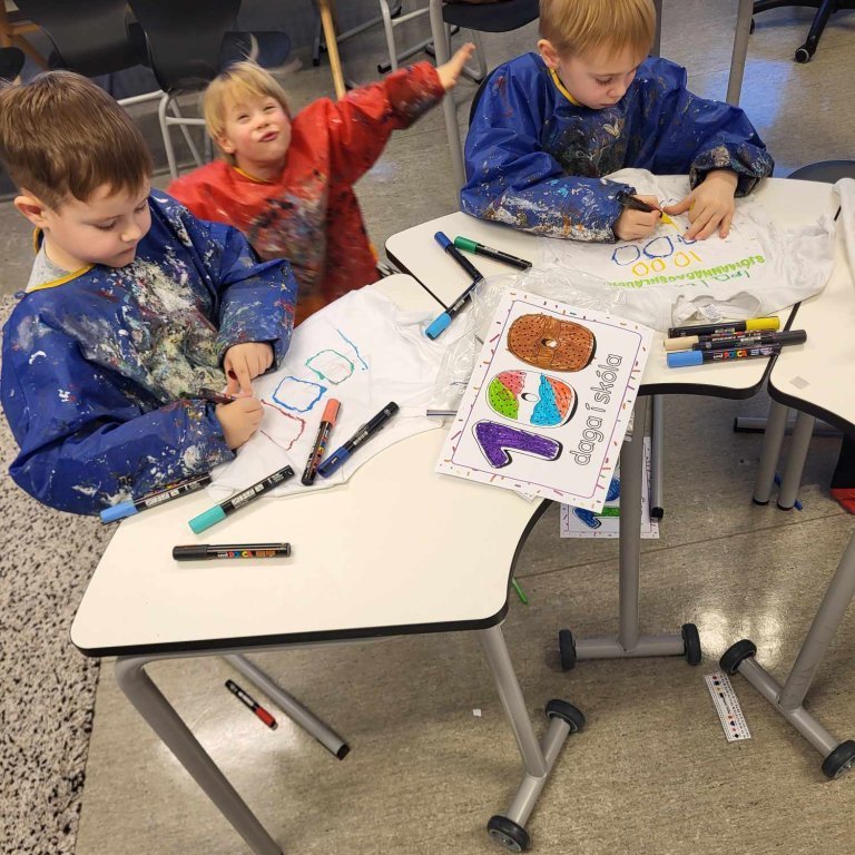 eb386645-aa32-4293-8131-999633e82eae