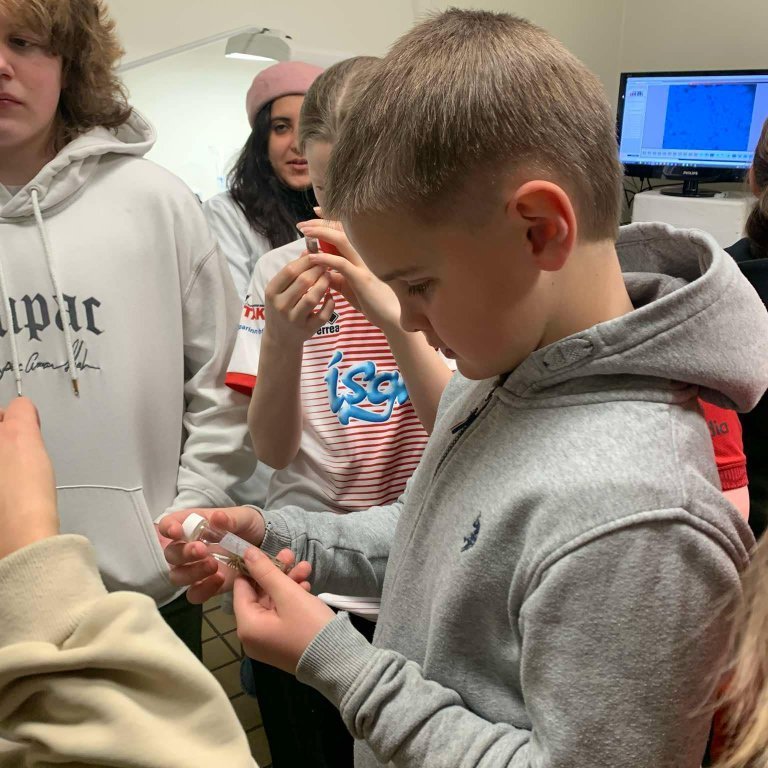 9156653c-06ef-4d5d-a440-8e86c18d968e