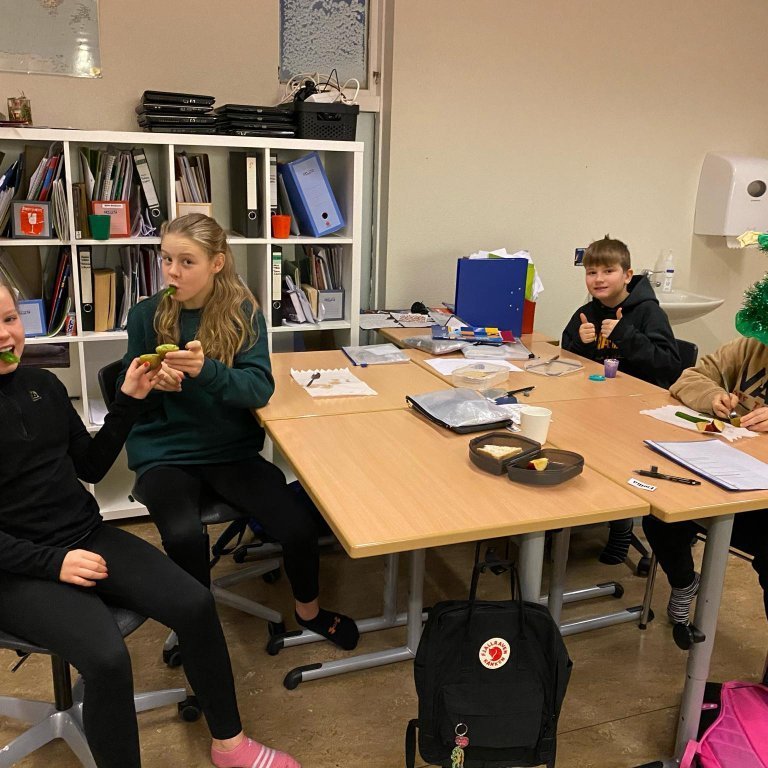 129211831_214415953481739_6906522995839789791_n