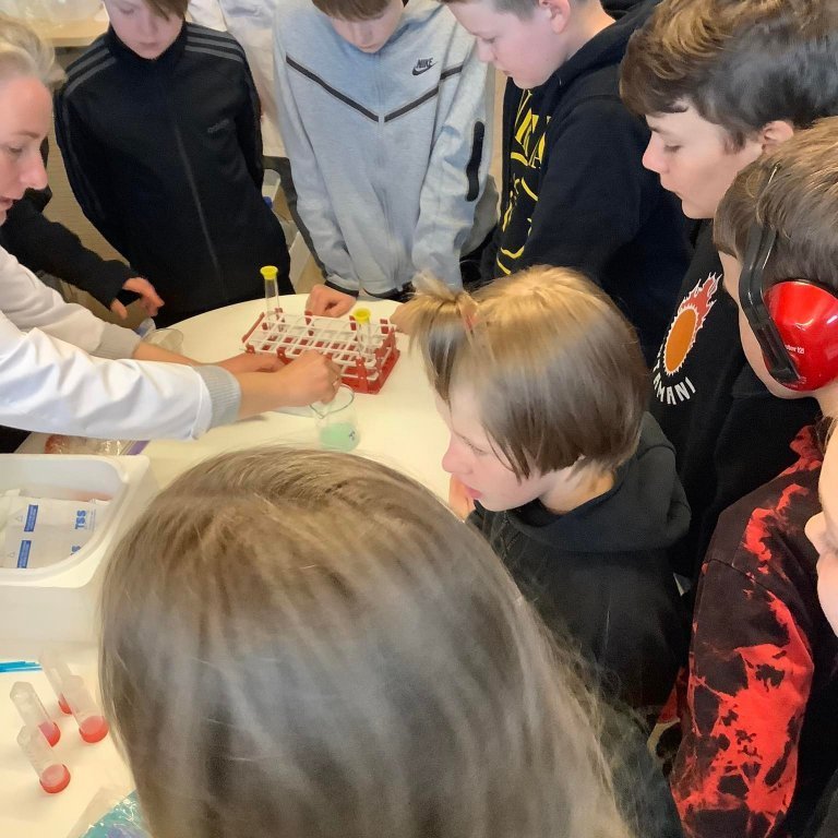 283492910_550441716643841_6891521981267059935_n