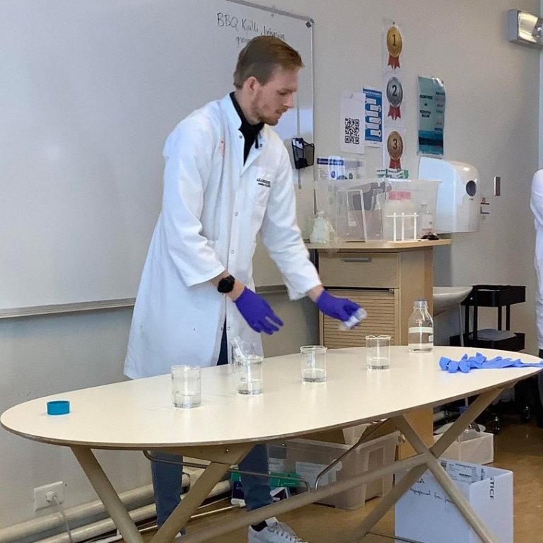 284433686_4924818180957180_8602323643927250412_n