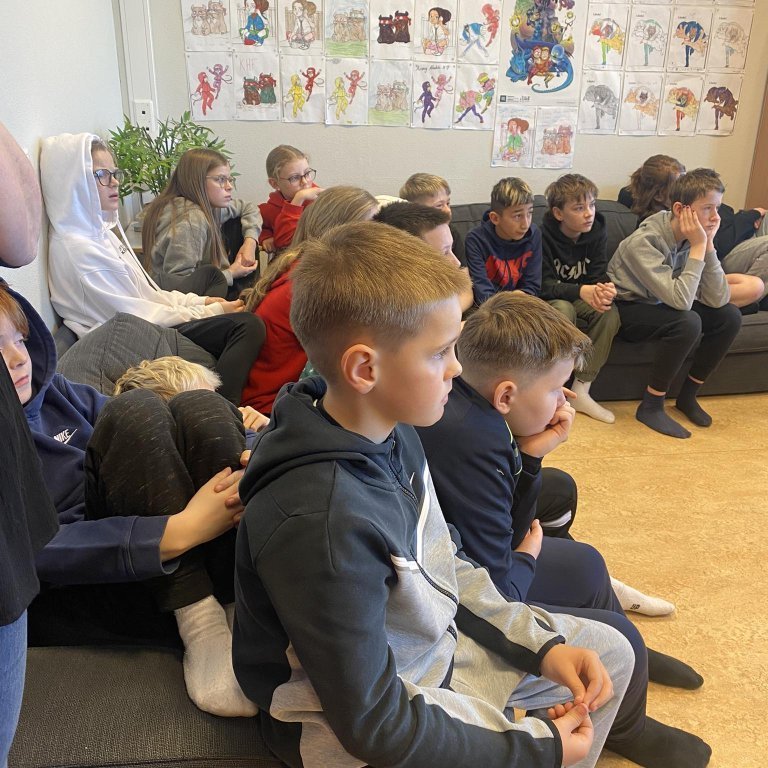 385542711_859085845816336_5872644500012424022_n