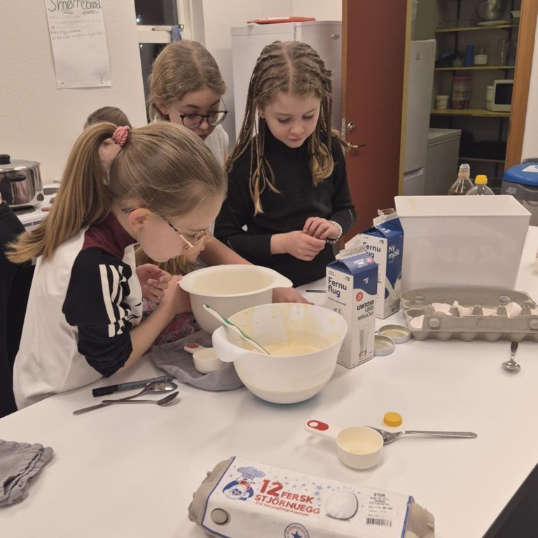 0f5bfad3-97da-486e-9d37-ce7b7b04d781