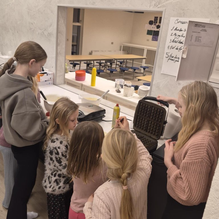 e6c6cfed-cd79-4e55-9510-c6ca58f77d7c