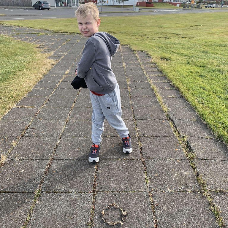 60ac4040-7cdf-4f86-8aeb-c8c6c115dafc