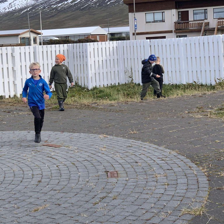 76cac1c6-e317-4ab6-85c5-b8098a61cce0