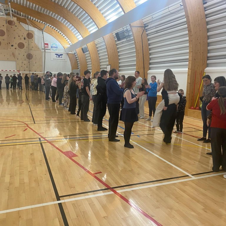 attlcf-4mfdrwxzy-oem0ltbf8etqrpaa_jcmzw9yeapb4-2