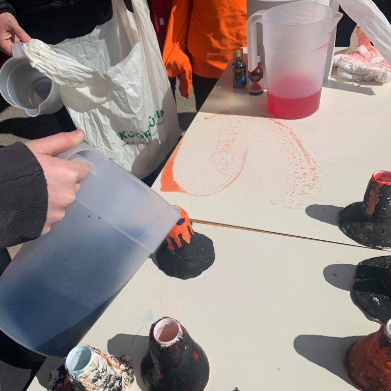 188331178_837728787161224_514884701388591666_n