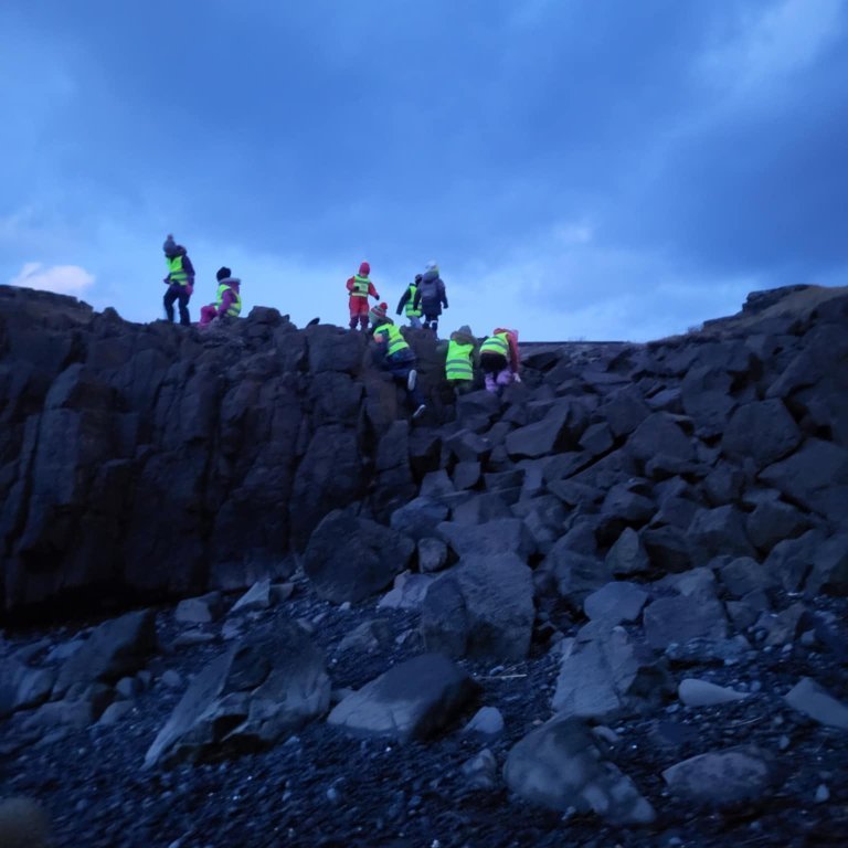 e363c2d7-05f2-47dd-998f-b067f8b6d3f8