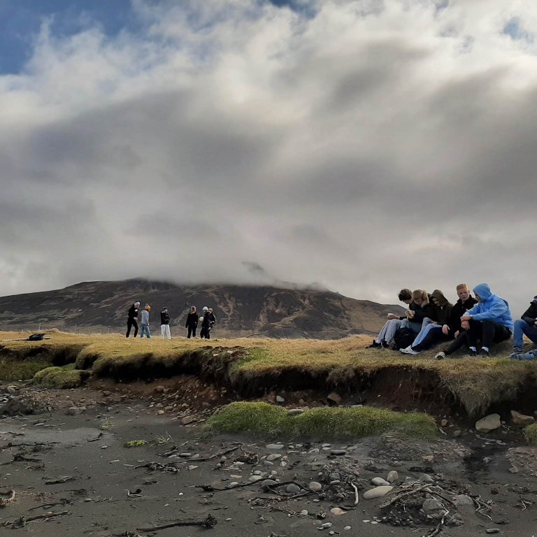 348358812_910279663378324_8136368831344183087_n