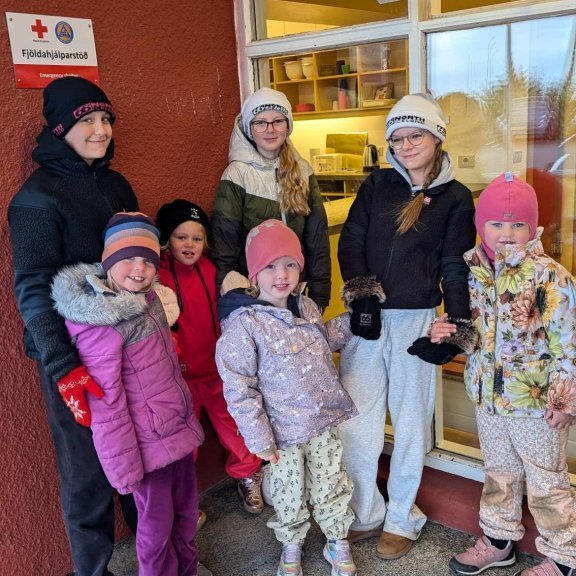 ca6cd596-2b15-41f2-b6a5-44f0ea5a6af9