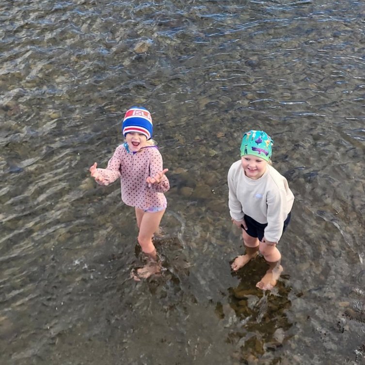 7aa14ff0-f4e0-45b0-81e3-8516ec87e876