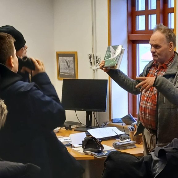 5bfaaa00-6060-463f-8f9a-ffe0f1dd7272-1