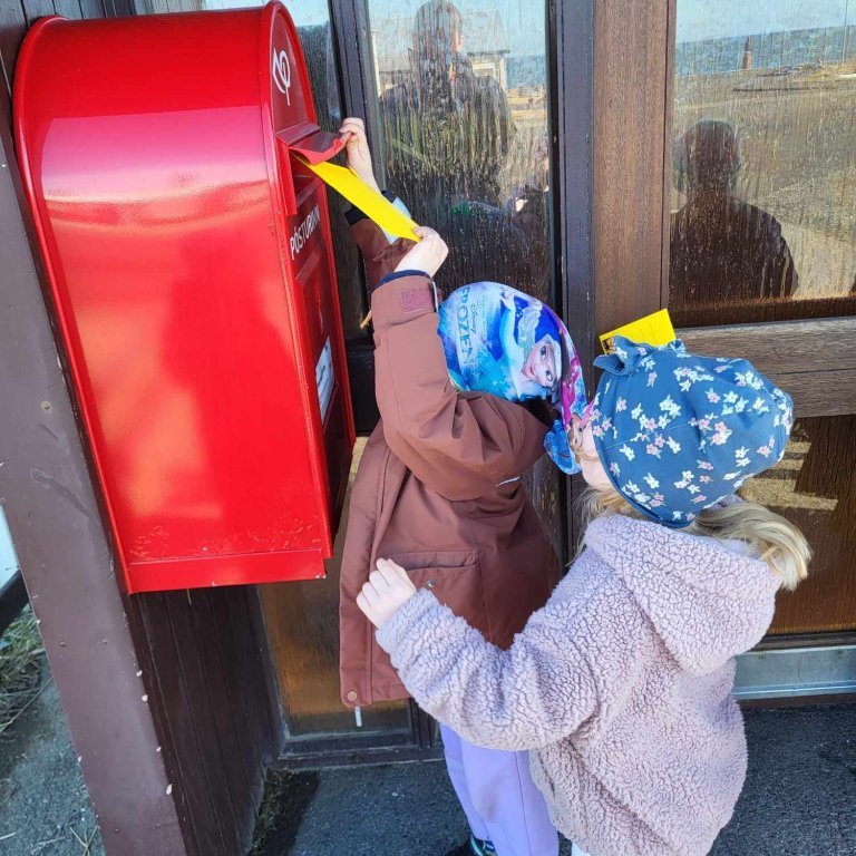 5dcbbbe3-8206-4eeb-b787-ea4508bfee72