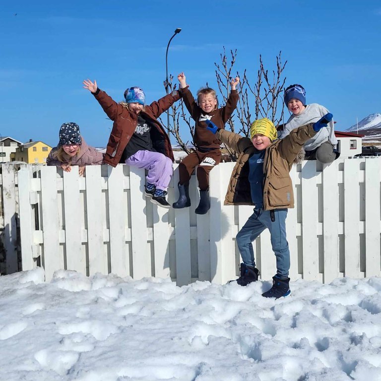 8a4349e9-6f9e-43e8-82aa-5eb2a84da234