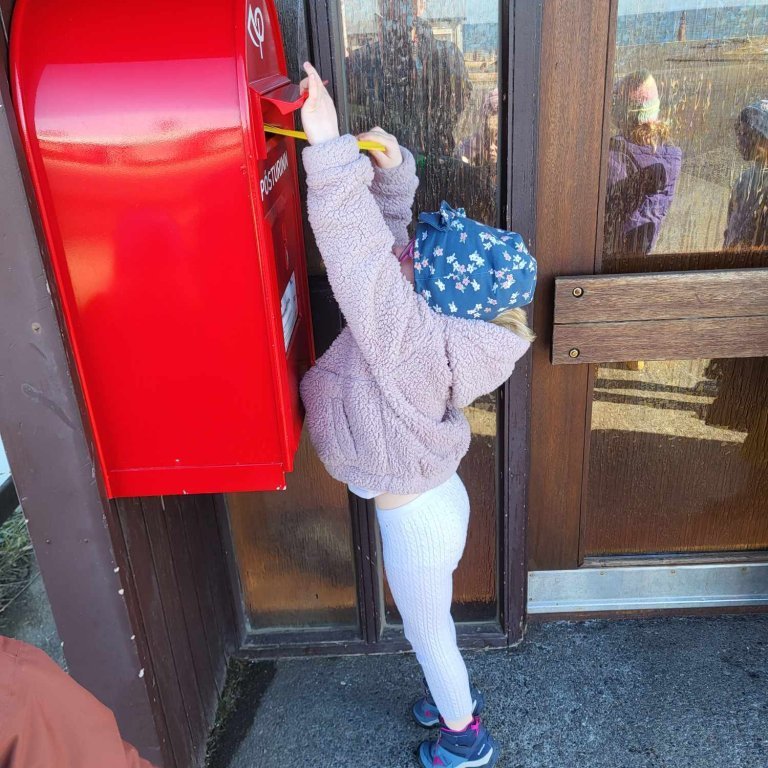 d5cbc500-4daa-4813-8d4c-25c221c3589b