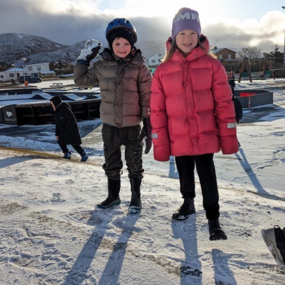 2bed7613-a041-455e-9822-1793f3a27956