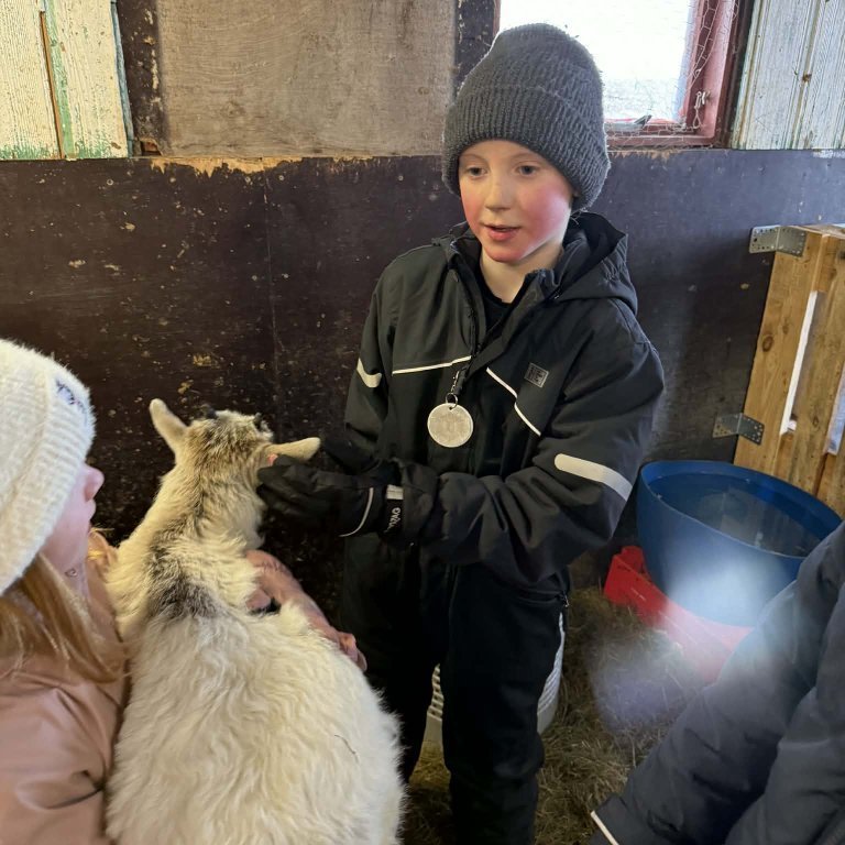 73d54c9f-59a9-48df-a42b-910f1db115f7