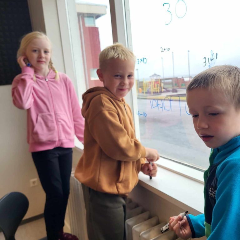 2df9f963-121a-4f47-9802-a10935dc247e