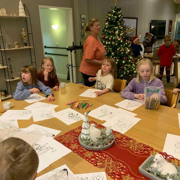 98bf9ba7-739e-4e98-8c21-1c0657c7f536