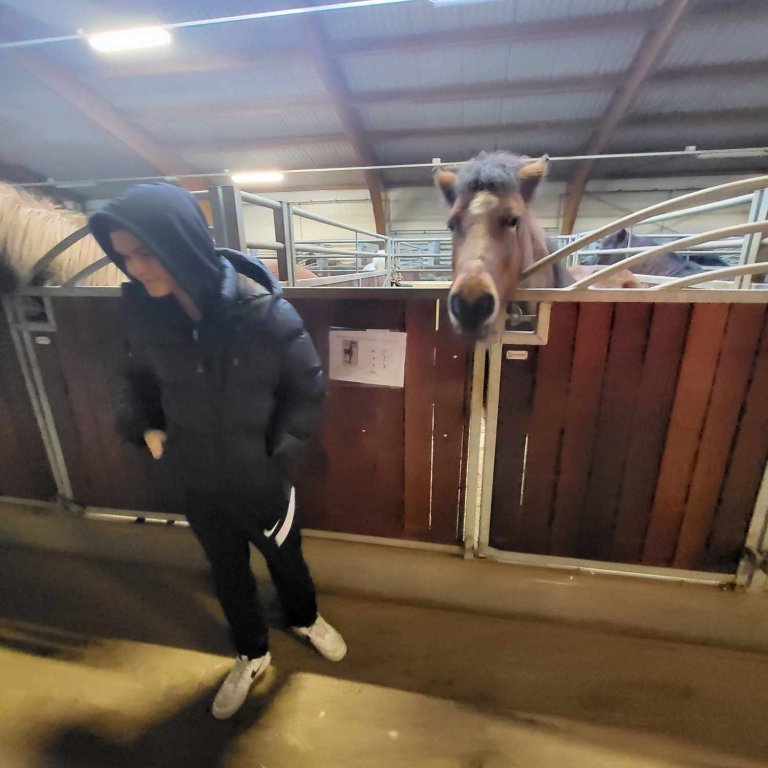 368057670_865713355097703_4284104221720244183_n