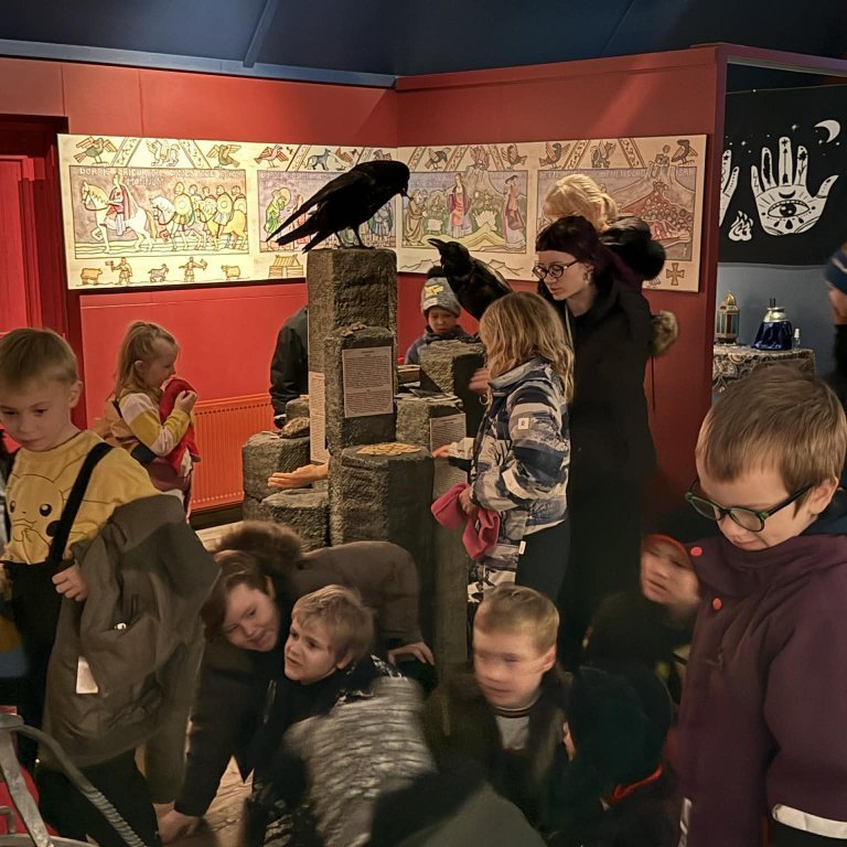 50fa3727-104e-471a-8c4f-d0476ef315cb