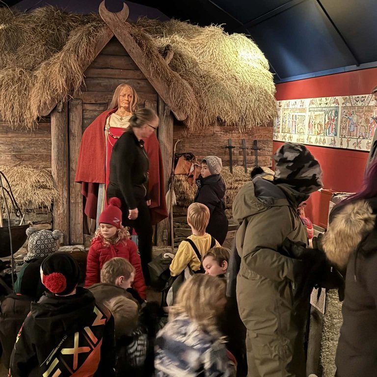 d12eb6b6-aa3b-4016-90d8-1c521546d4c3