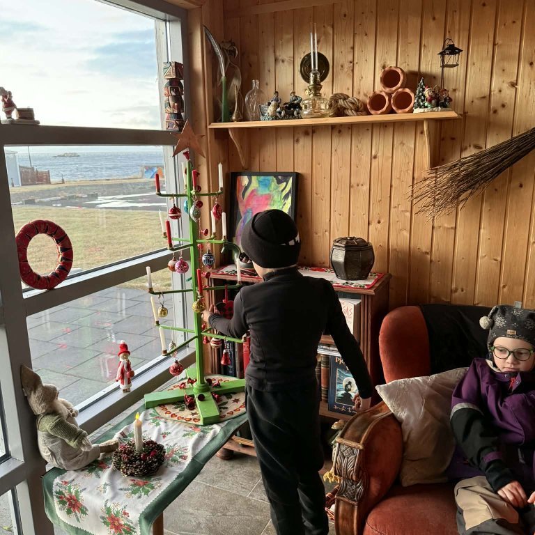 d208ffe8-ff54-46f5-a10f-1618ad54a073