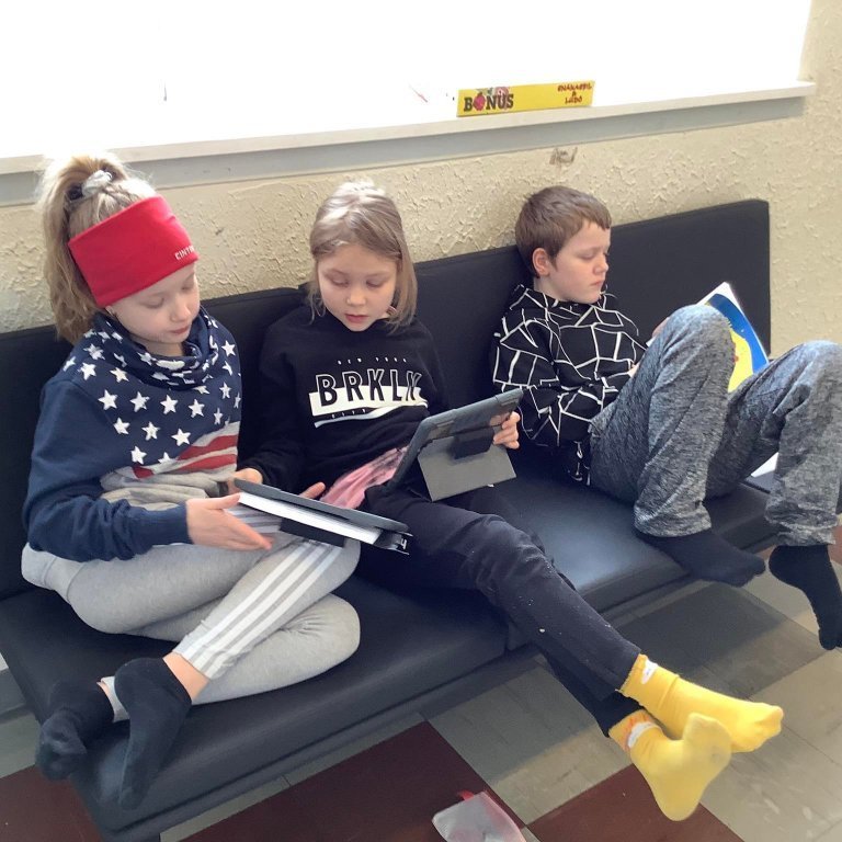 275498318_327673516091293_9048582514887706254_n