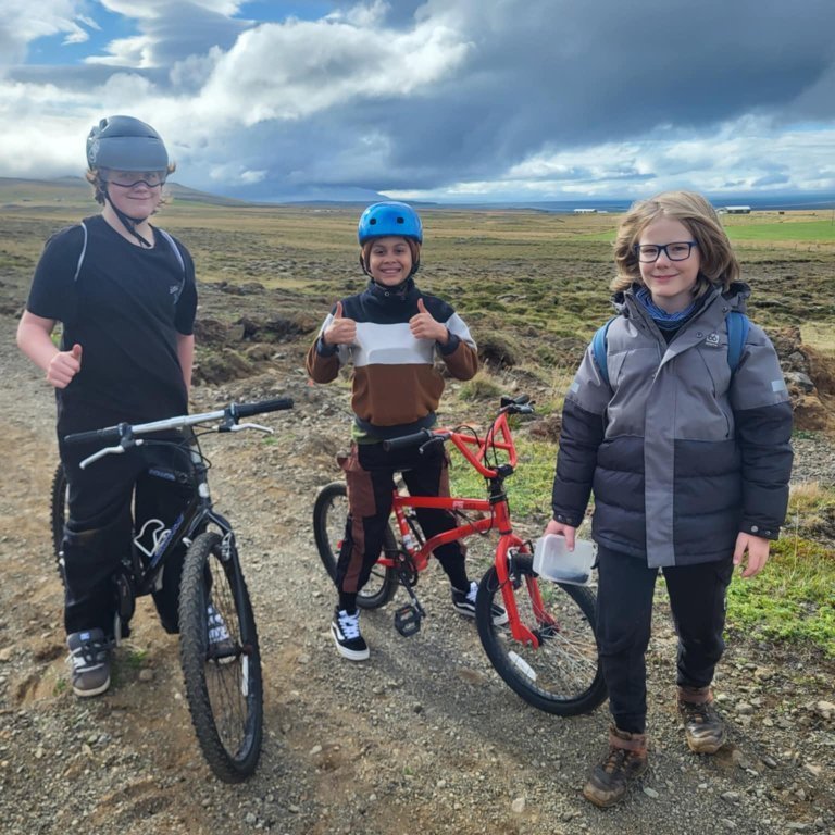 8126010b-0d2b-4313-a78f-aede439e534d