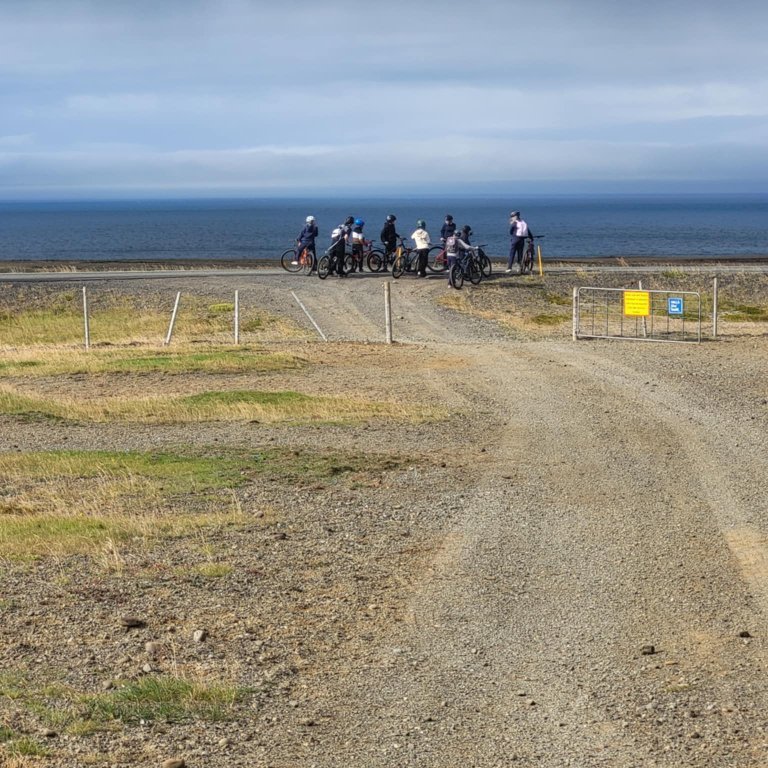 c625c960-8c4e-4f46-8eea-c043a3799dbf