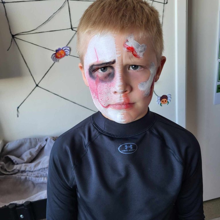 368003465_1382416575705133_2092243054002533212_n