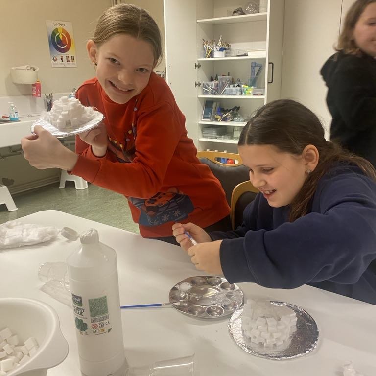 127b662e-dabb-4146-8713-b272d4834cd1