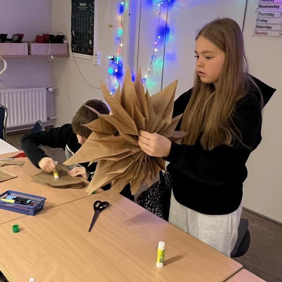 398393075_384637370574575_4936102796767978977_n