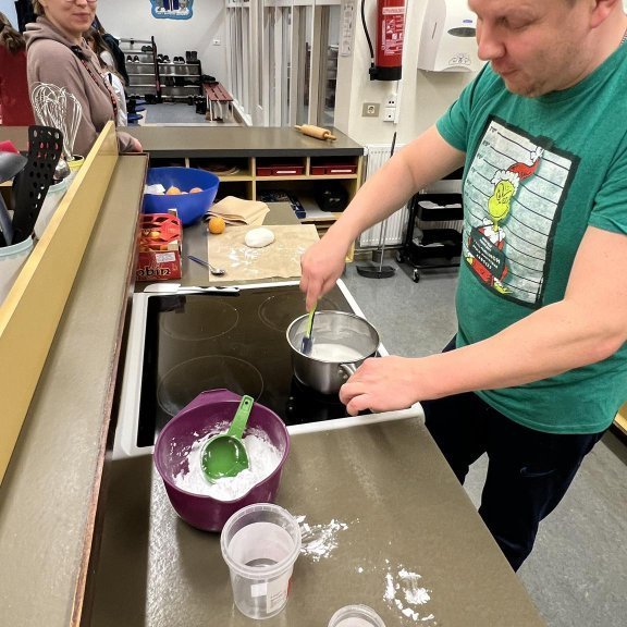 401213583_359365376684998_747448708952796943_n