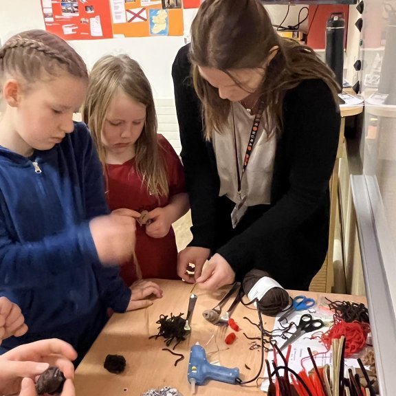 401213589_237659039349763_4417874080586774138_n