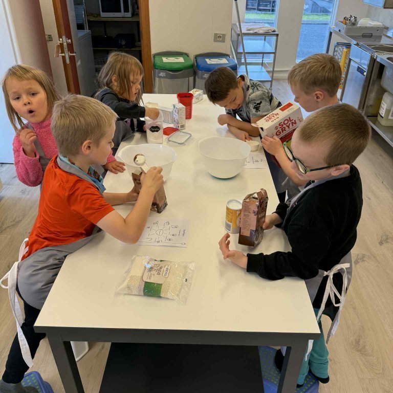 747d4677-6561-4682-9747-1ba75b14e1e7