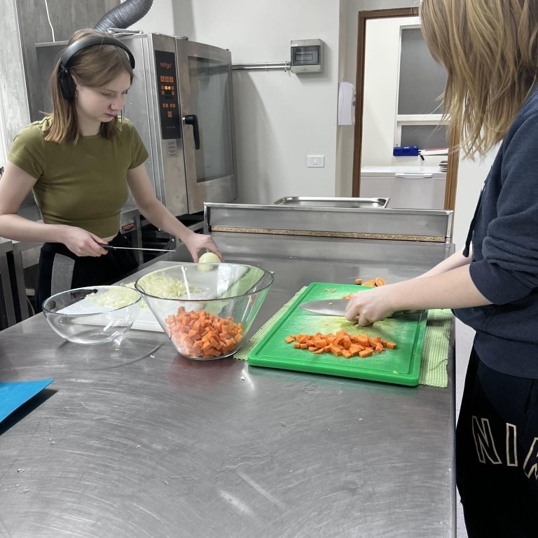 403916703_755577033076854_4119407297118636958_n