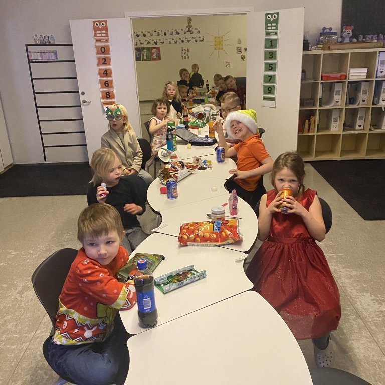 403626322_827057845772913_4965526006508851601_n