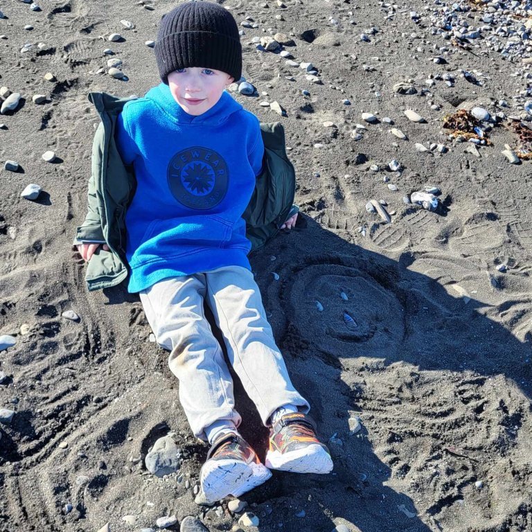 aee7c46d-7e6e-40d7-8b1a-20049ac3de78