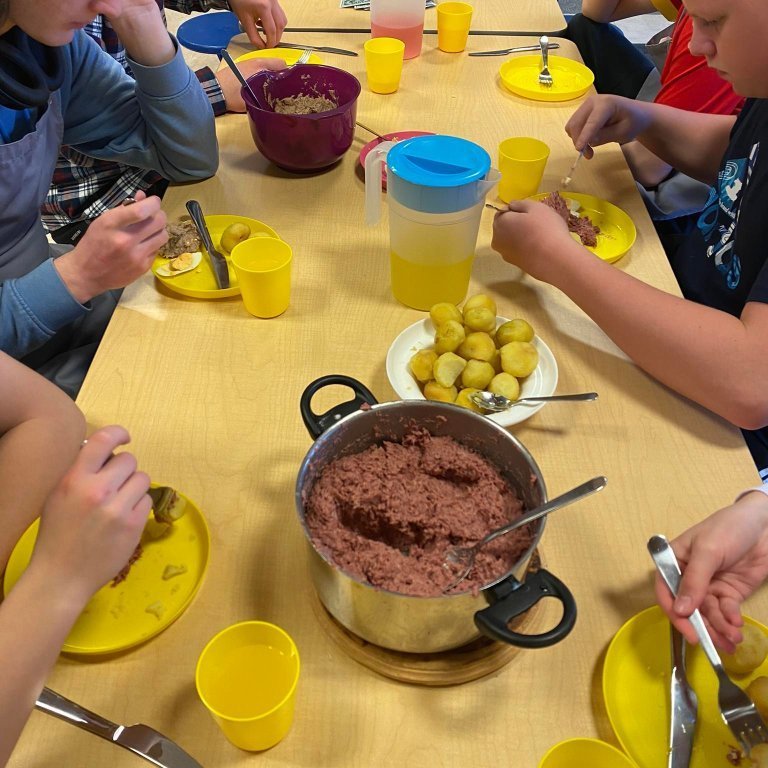 313897686_659820332340432_712191026801842434_n