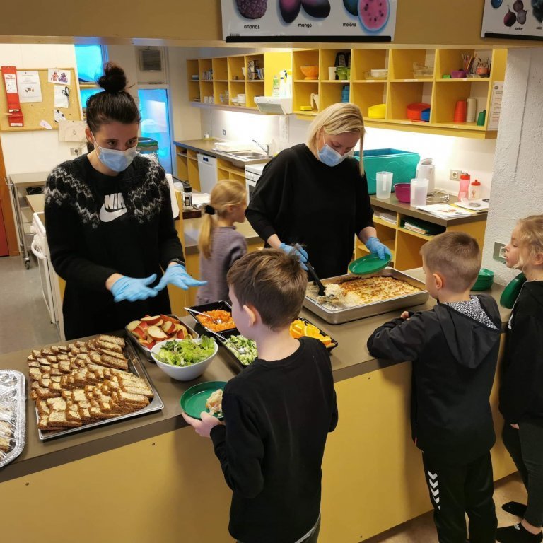 eae3bcbb-2226-4055-94d7-516b804fa772