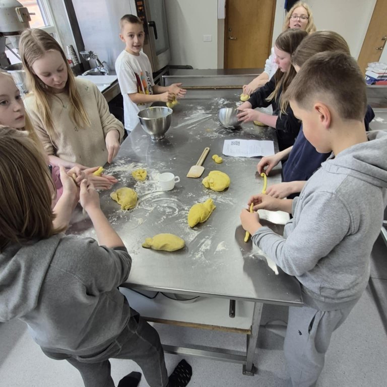 13d9ccd9-efbf-4d15-a337-1b12c41b148c