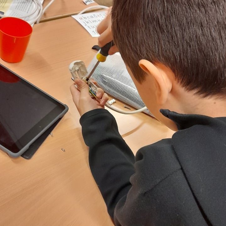 130926525_254989156066031_1432956640280069058_n