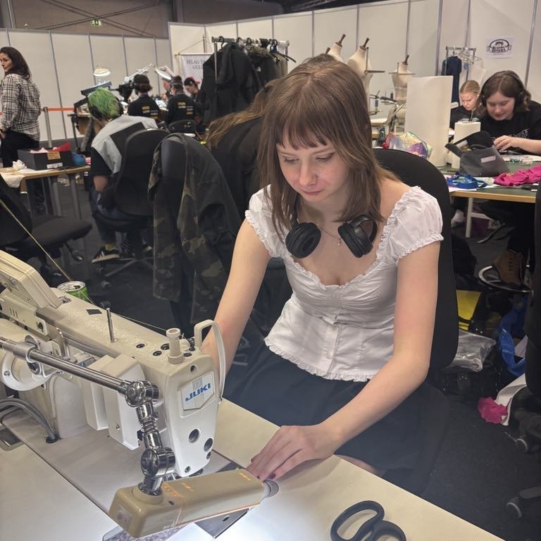 3a01aa1f-06a9-44f3-87ed-506508924e8d