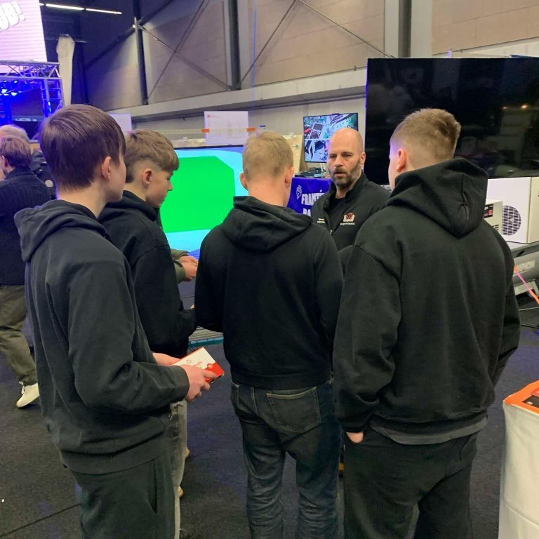 dcd6e514-cefe-4710-8d8c-f16ba937465d