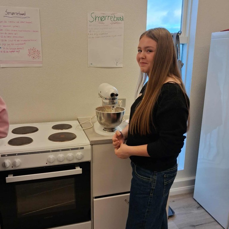 e46e570f-f623-470c-b2d9-16a2388c189a