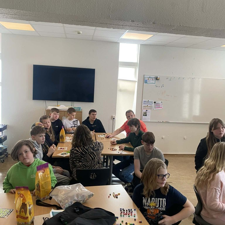 8e6b66f2-9744-4d7c-bdbc-f77bb1339ca2