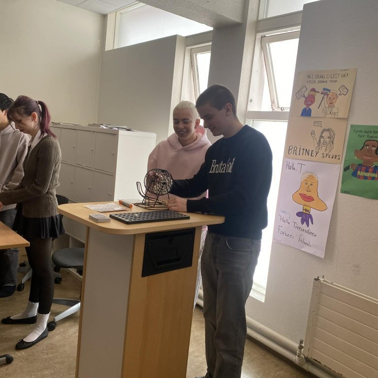 ce118baf-3dbe-4e7c-a5c9-e132290e126c