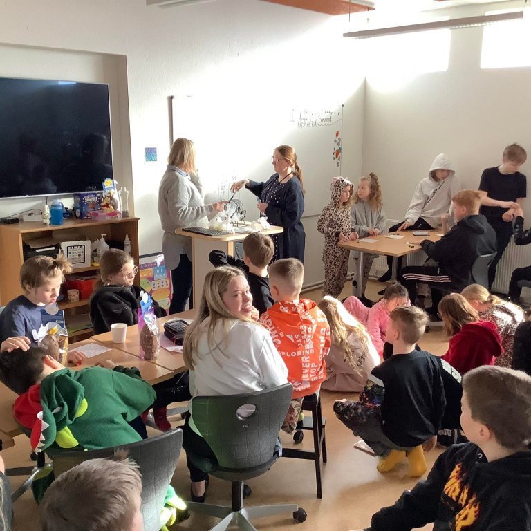 277972469_954613948510591_7888031415631389695_n